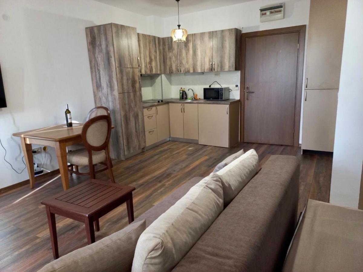 Pirin Golf Hotel Private Studios - Sani, Bansko 라즐로그 외부 사진
