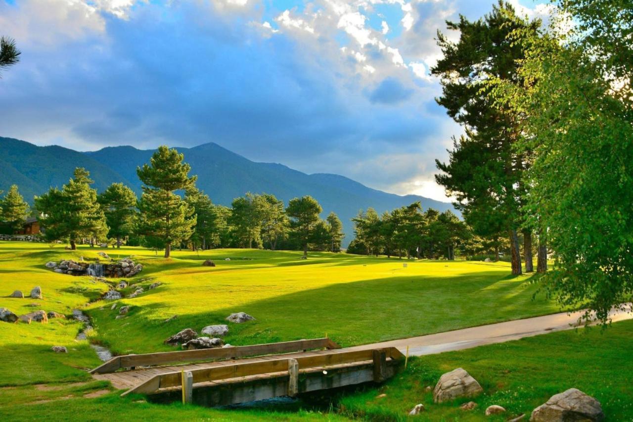 Pirin Golf Hotel Private Studios - Sani, Bansko 라즐로그 외부 사진