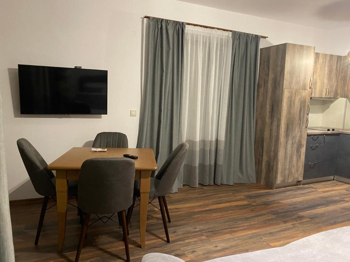 Pirin Golf Hotel Private Studios - Sani, Bansko 라즐로그 외부 사진